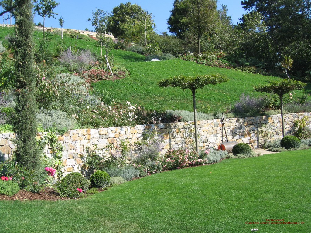 Natursteinmauer – Trockenmauer